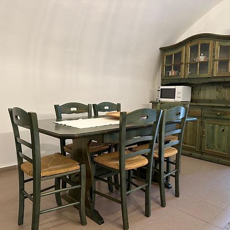 Historic B&B Apartments Home เคียรามอนเตกุลฟิ ภายนอก รูปภาพ