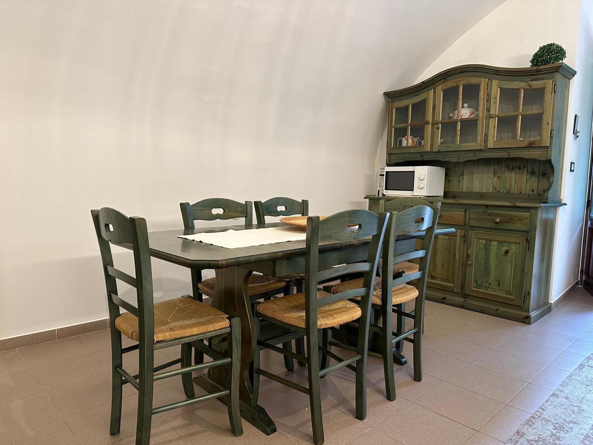 Historic B&B Apartments Home เคียรามอนเตกุลฟิ ภายนอก รูปภาพ