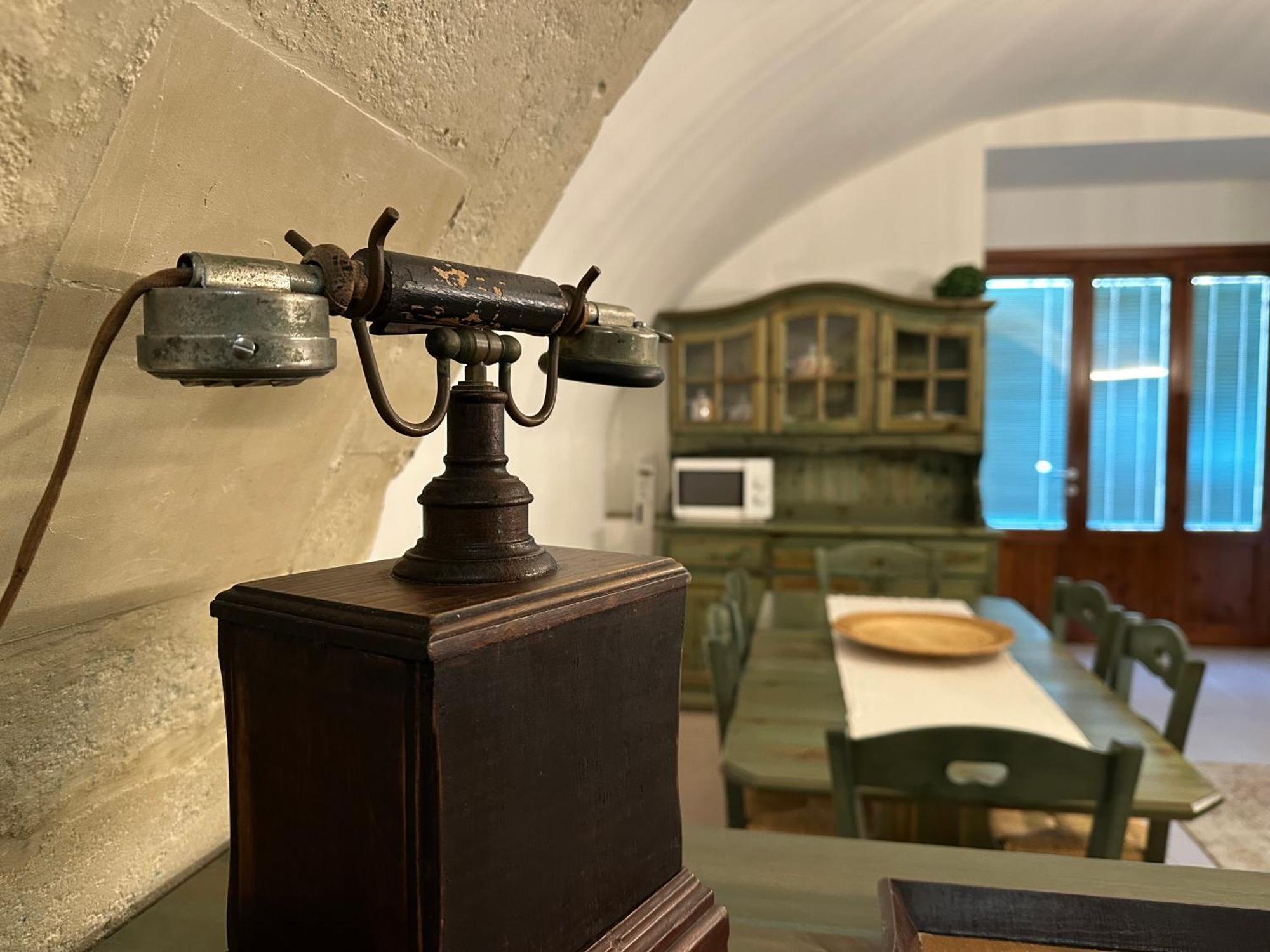 Historic B&B Apartments Home เคียรามอนเตกุลฟิ ภายนอก รูปภาพ